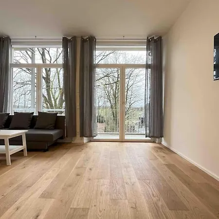 Am1036 - Moderne Monteurwohnung Mit Balkon Амберг