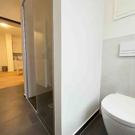 Am1036 - Moderne Monteurwohnung Mit Balkon Amberg