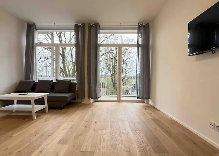 Am1036 - Moderne Monteurwohnung Mit Balkon Amberg